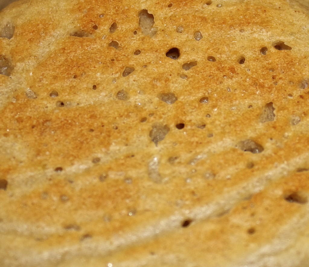 Slik ser de ferdigstekte rundstykkene ut under. Du kan se at de er skikkelig luftige!