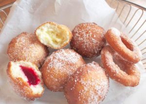 Glutenfrie og laktosefrie berlinerboller og doughnuts
